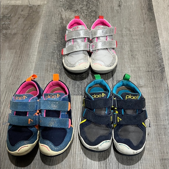 PLAE Other - Lot of 2 PLAE Ty size 9 and 1 size 8.5